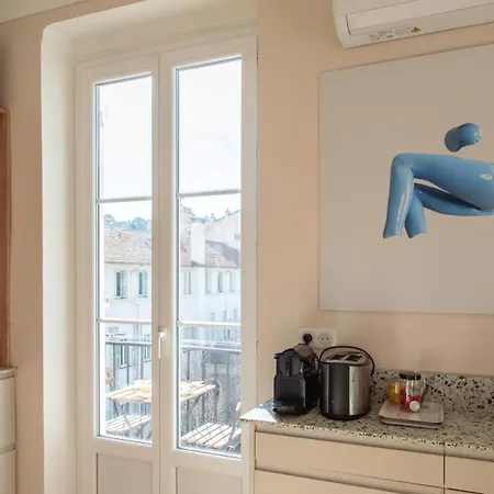 #25 Staywizus - 2bdr Port, 5min From The Old Town Balcony, Ac & Wifi