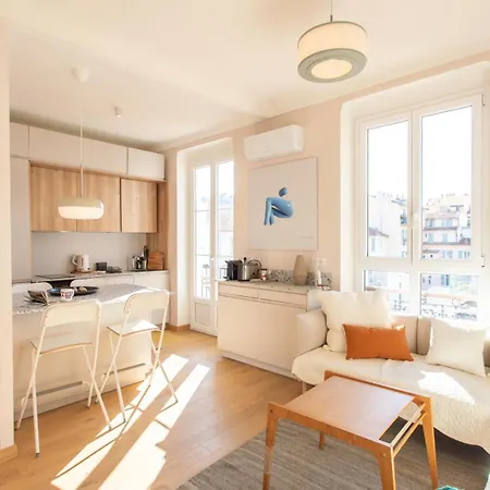 #25 Staywizus - 2bdr Port, 5min From The Old Town Balcony, Ac & Wifi