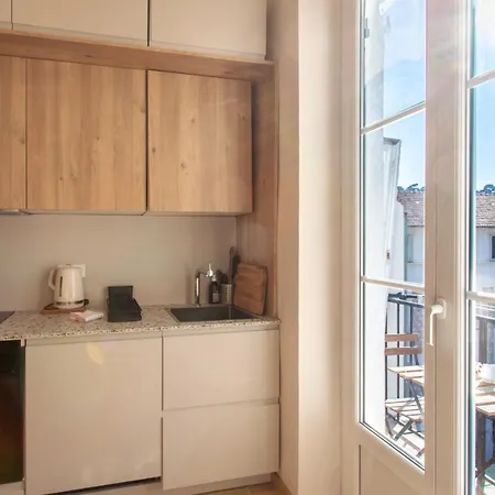 #25 Staywizus - 2bdr Port, 5min From The Old Town Balcony, Ac & Wifi *