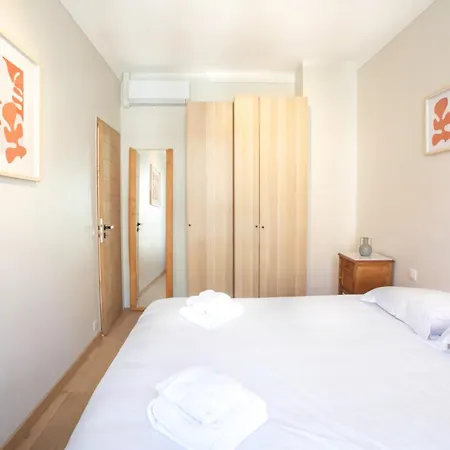 Апартаменты #25 2bdr Port, 5min From The Old Town Balcony, Ac&wifi Ницца