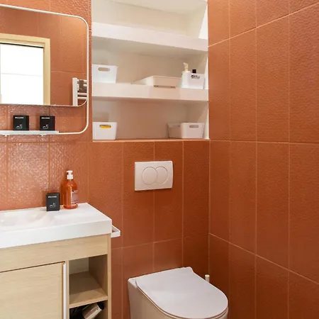 #25 2bdr Port, 5min From The Old Town Balcony, Ac&wifi Apartamento Nice